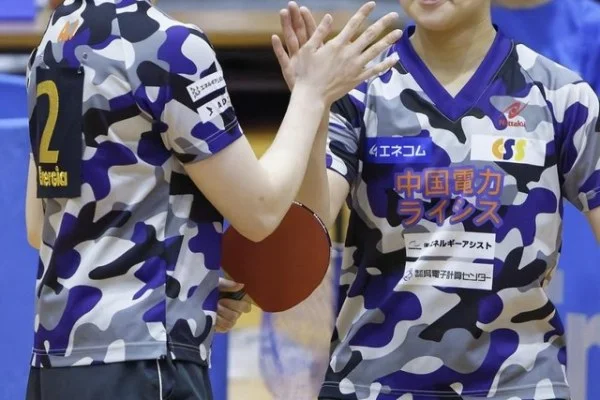 日本拳王井上尚弥一回合摧毁对手超次中量级首秀完美展现统治力